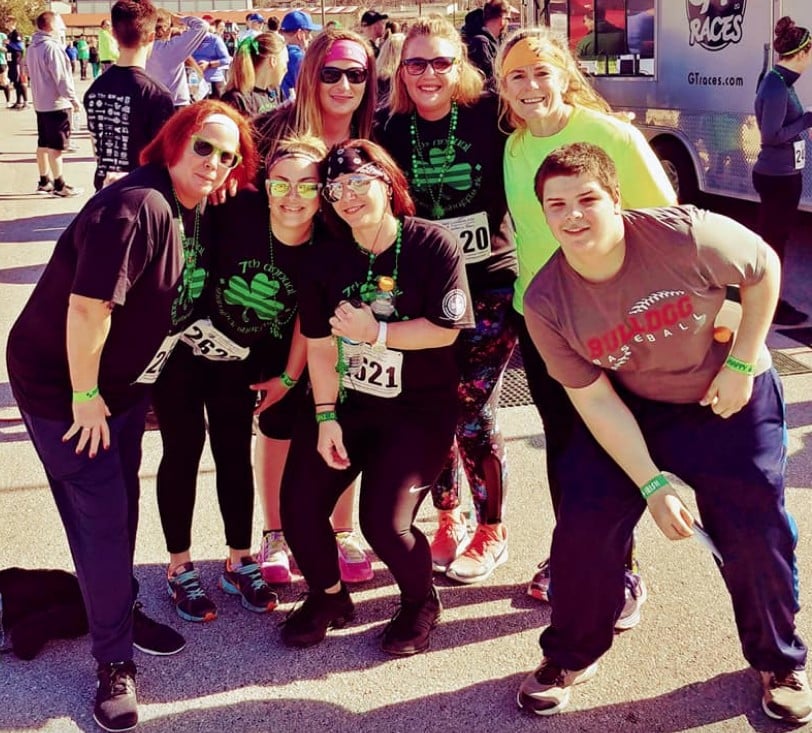 SKYHOPE CHARITY RUN GROUP PHOTO AT FINISH