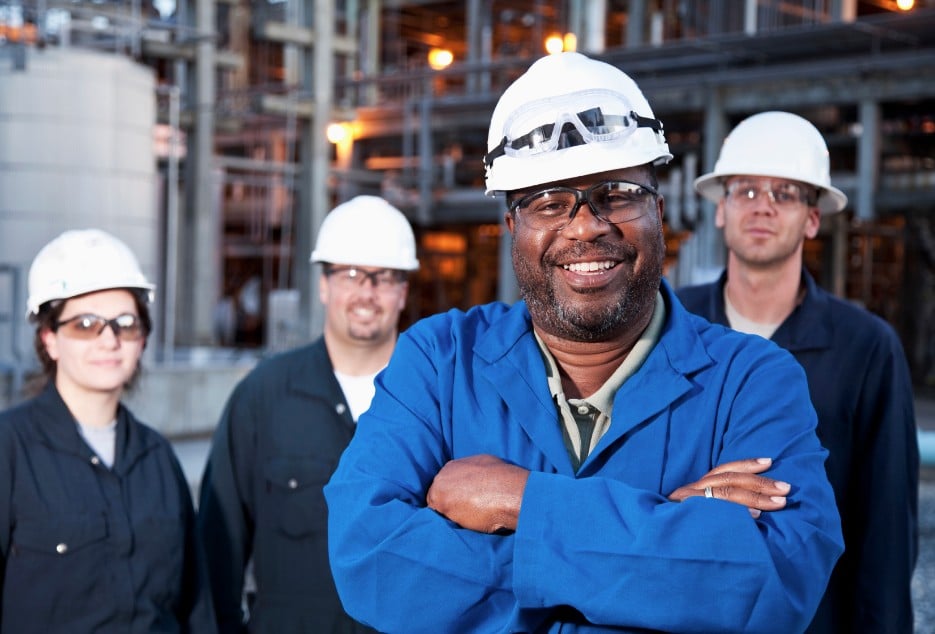RHOAR LINK IMAGE ON HOMEPAGE BLACK AND WHITE WORKERS e1555006938568