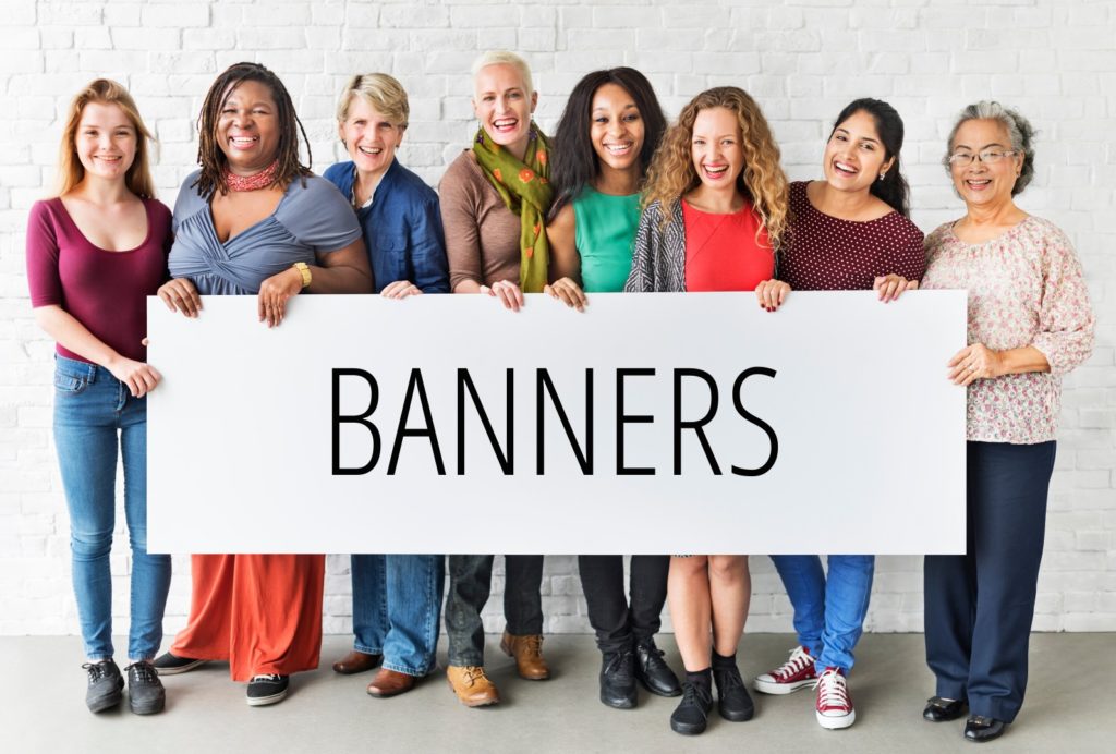 4 BANNERS PEOPLE