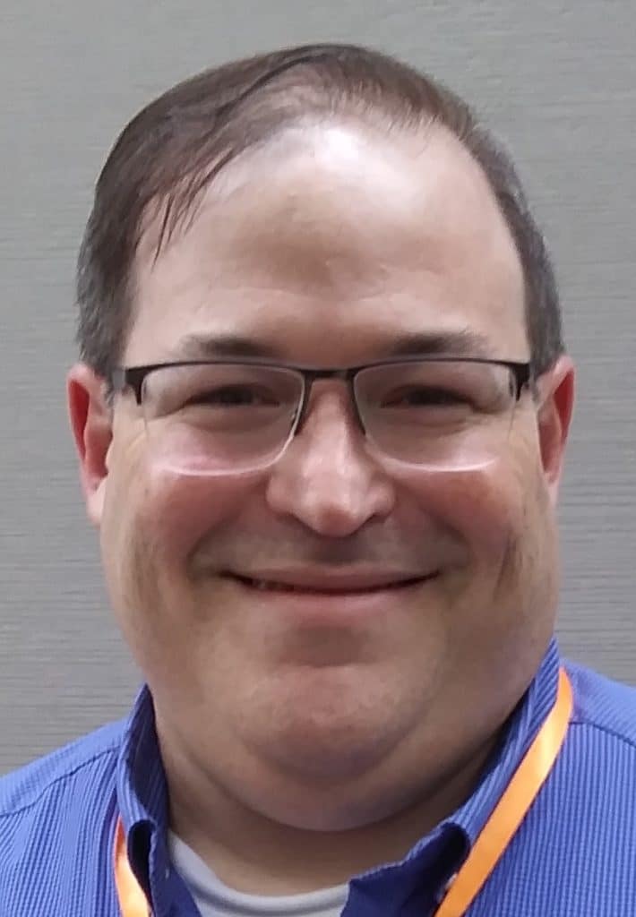 BRAD GLASER HEADSHOT CROPPED
